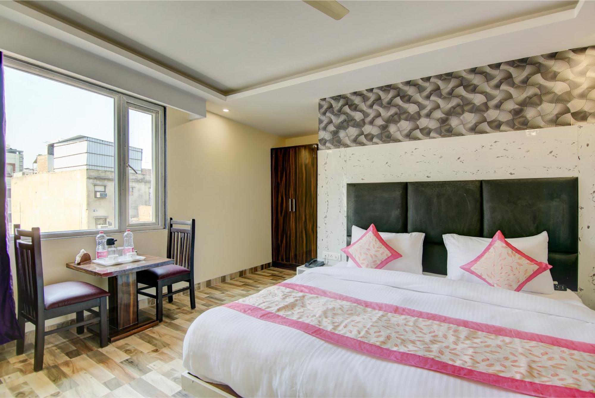 Hotel Smart Signature By Smart Group Нью-Дели Экстерьер фото