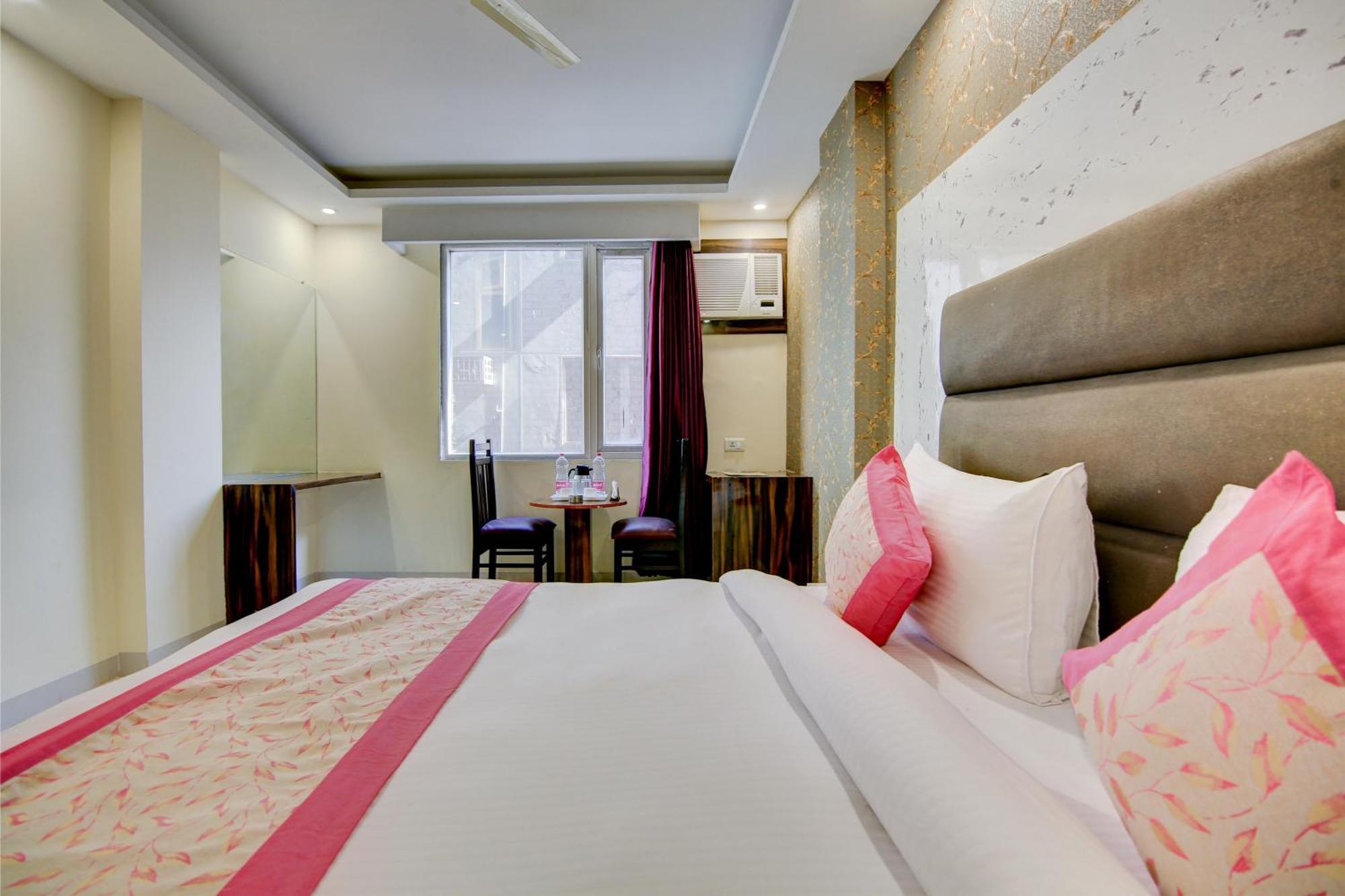 Hotel Smart Signature By Smart Group Нью-Дели Экстерьер фото