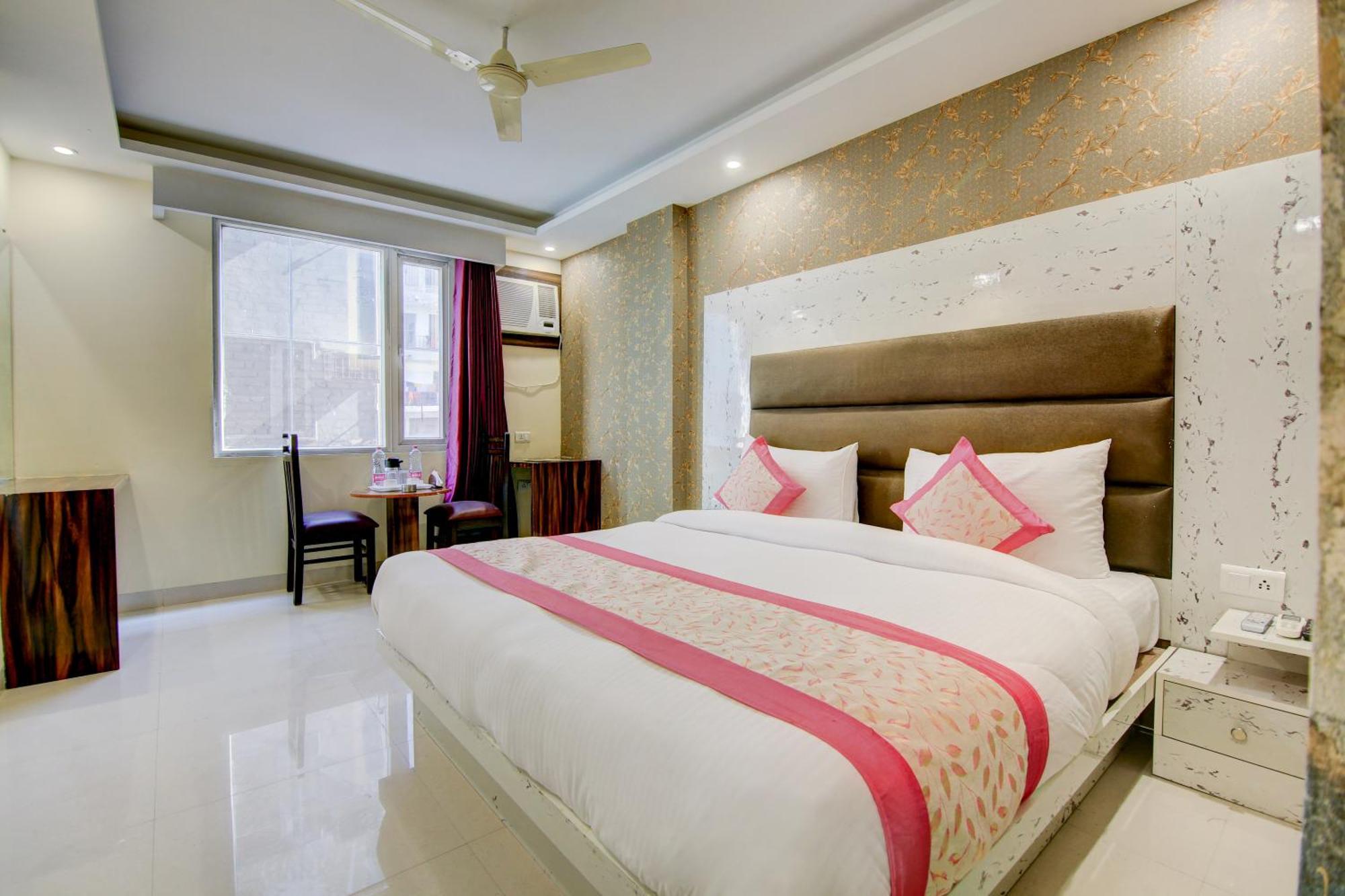 Hotel Smart Signature By Smart Group Нью-Дели Экстерьер фото